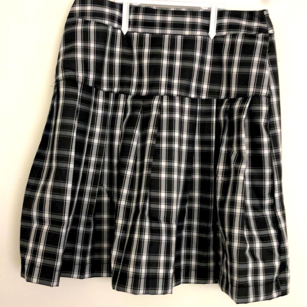 Black plaid skirt size XS